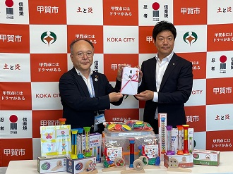 大阪ガス株式会社様　療育玩具ご寄贈