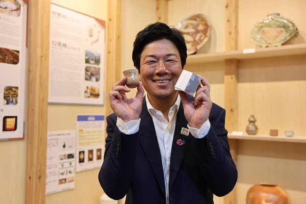 陶御籤と岩永市長