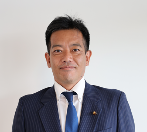 中島裕介議員の写真