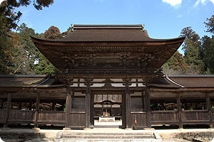 油日神社の外観